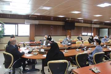 نشست مشترک مدیران آموزشی با روسا و نمایندگان مراکز درمانی تابعه 